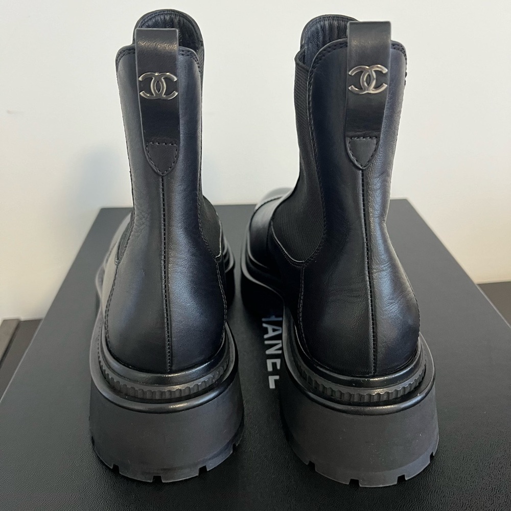 Chanel ankle boots calfskin & patent calfskin